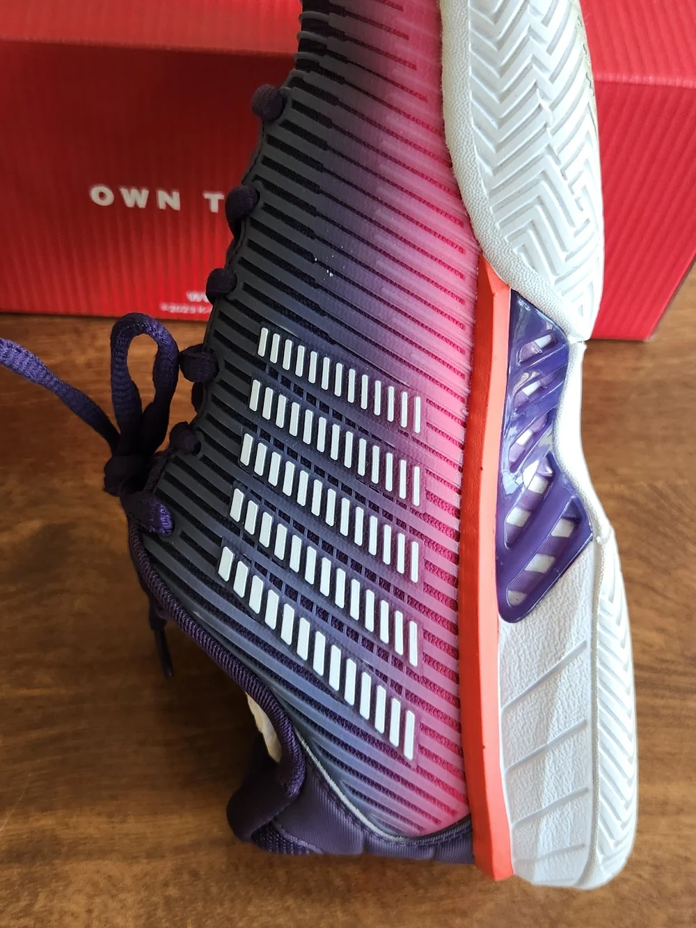 K-Swiss Hypercourt Express 2 Court Shoe Ladies Size 9 Like New